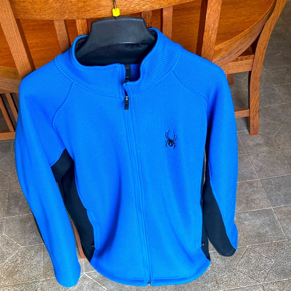 Spyder XL heavy duty knitted top.